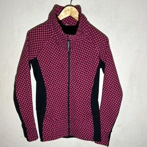 Lululemon Radiant Jacket Deep Dive Berry Rumble Black/Black Size 6